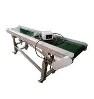 70.8"x11.8" Green PVC Belt Inclined Conveyor Systems Adjustable Height 19.6-31.4 in for Packaging